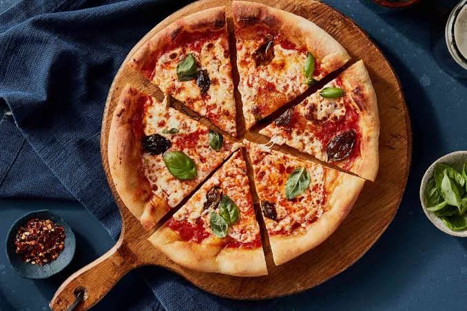 PIZZA